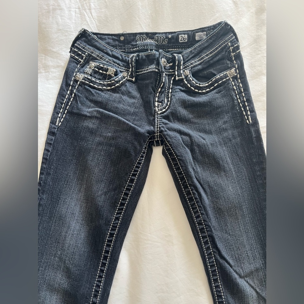 Miss Me Bootcut Mid-rise jeans. Size 26. Black